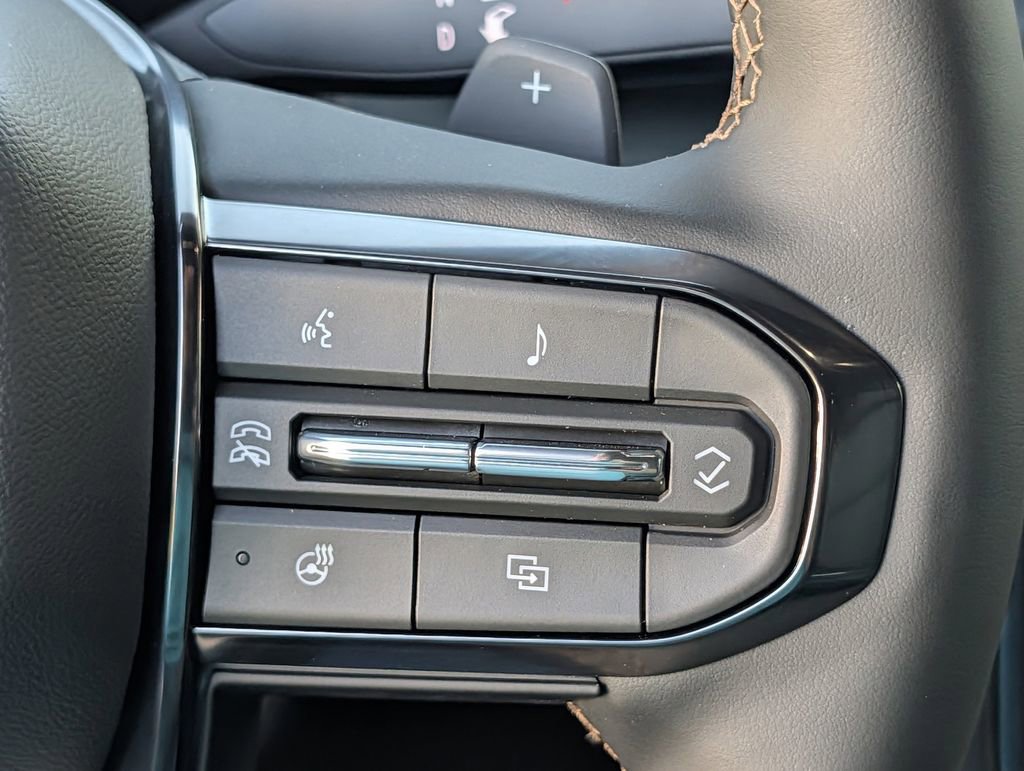 New 2026 GMC Yukon AT4 image 17