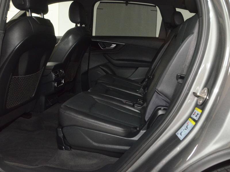 Used 2017 Audi Q7 3.0T Premium Plus AWD/4WD image 32