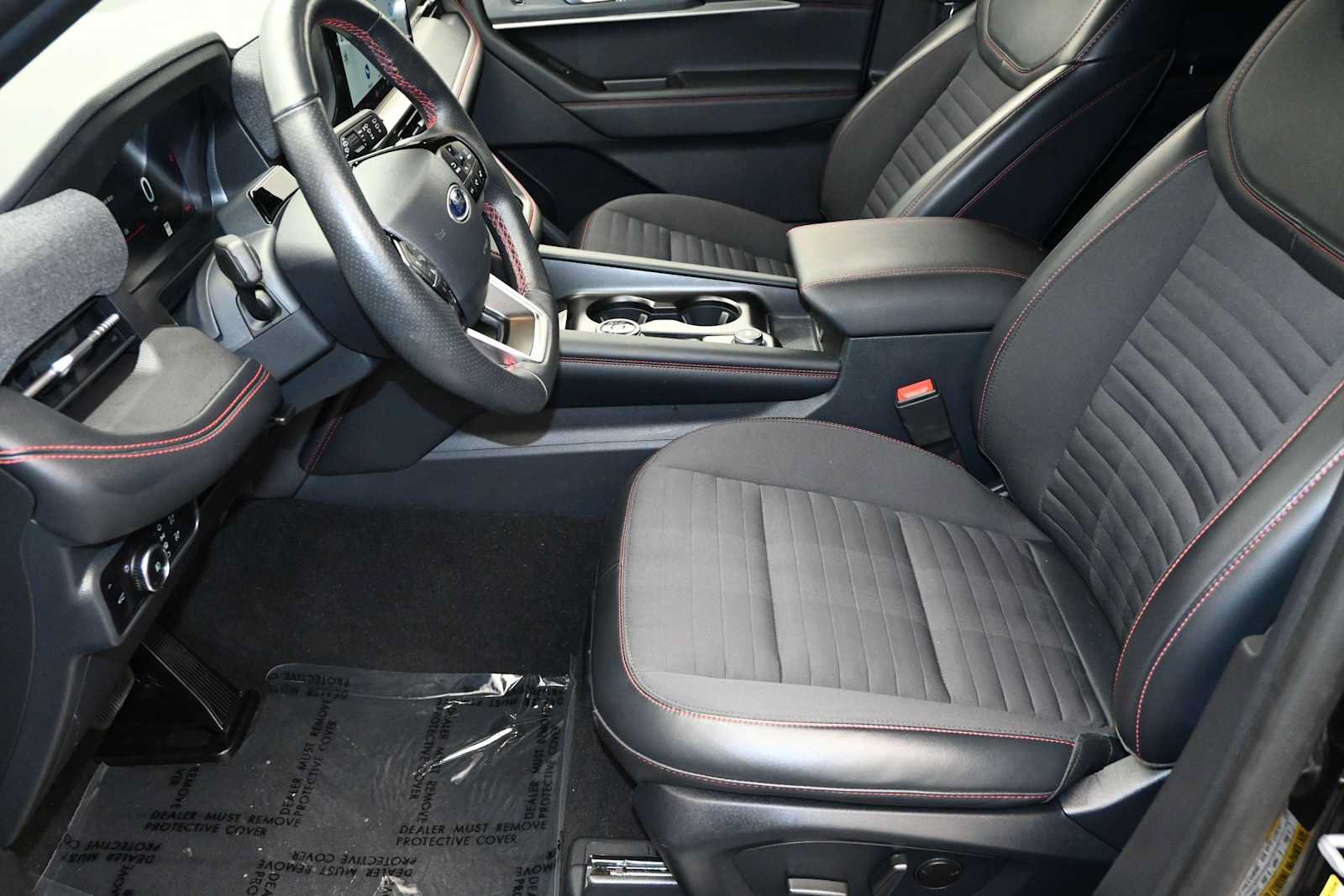 Used 2025 Ford Explorer ST-Line AWD/4WD image 21