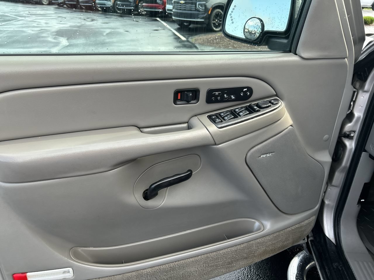 Used 2005 Chevrolet Avalanche 2500 w/ Preferred Equipment Group AWD/4WD image 19