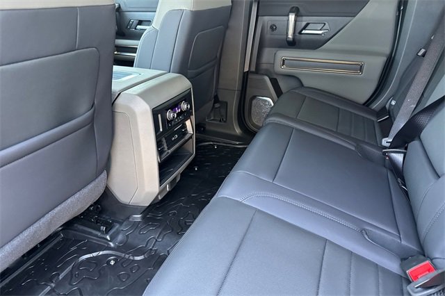 New 2025 GMC Hummer EV 3X w/ LPO, Dark Essentials Package image 13