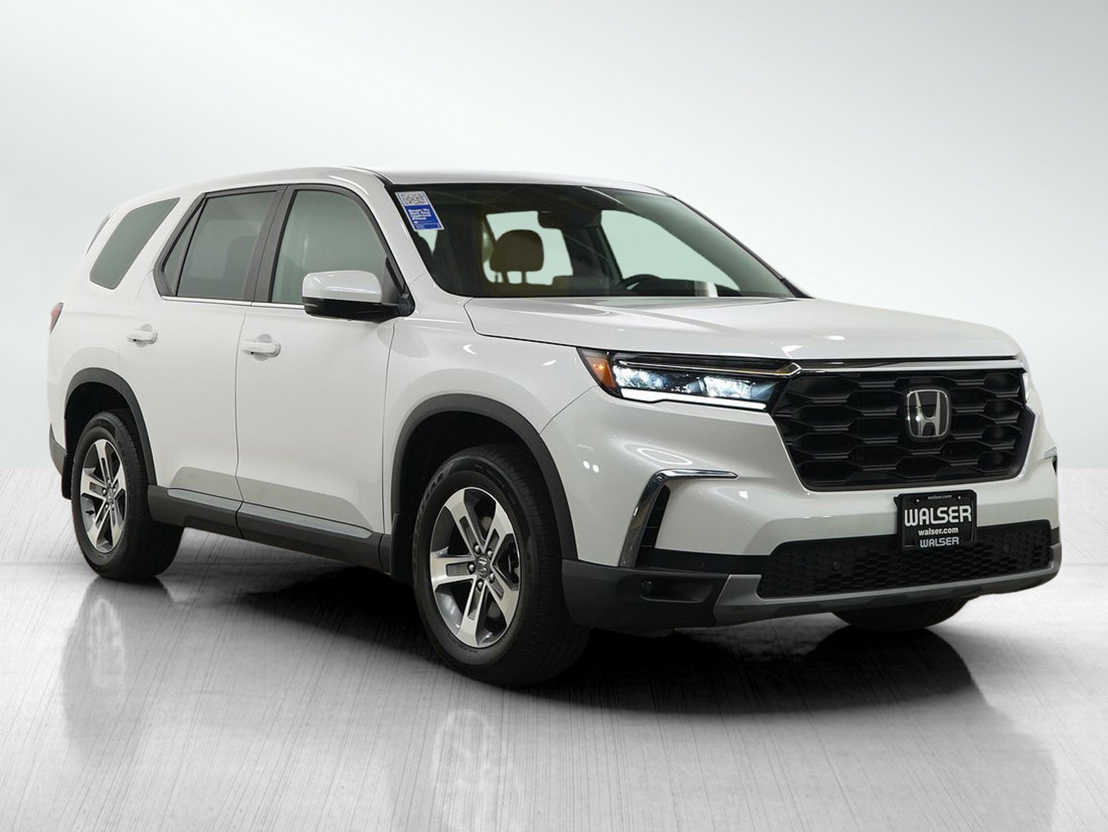 Used 2023 Honda Pilot EX-L image 7
