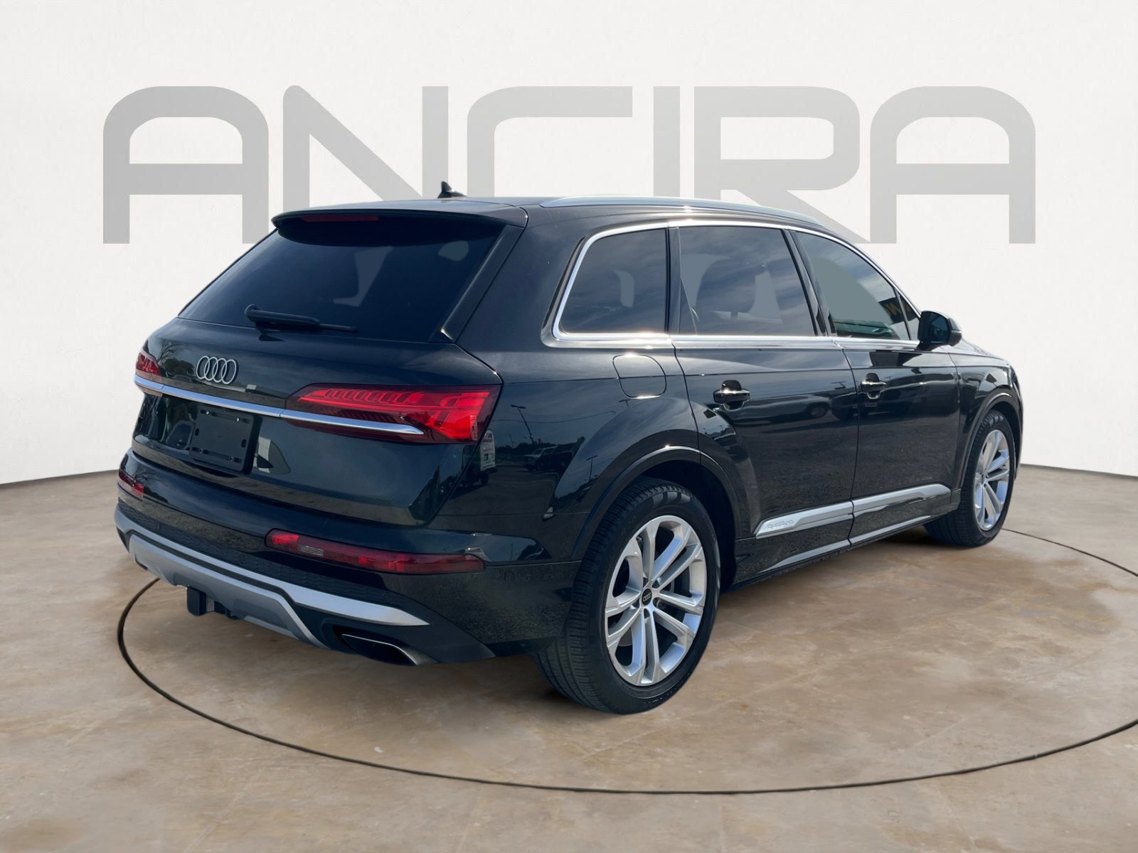 Used 2025 Audi Q7 3.0T Prestige w/ Prestige Package image 10