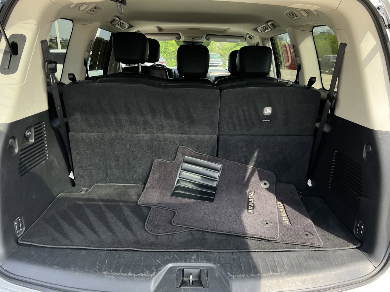 Certified 2024 Nissan Armada SL image 27