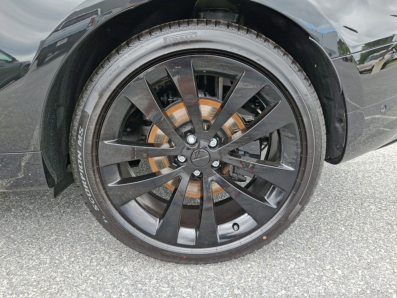 New 2026 Land Rover Range Rover Sport Dynamic SE AWD/4WD image 19