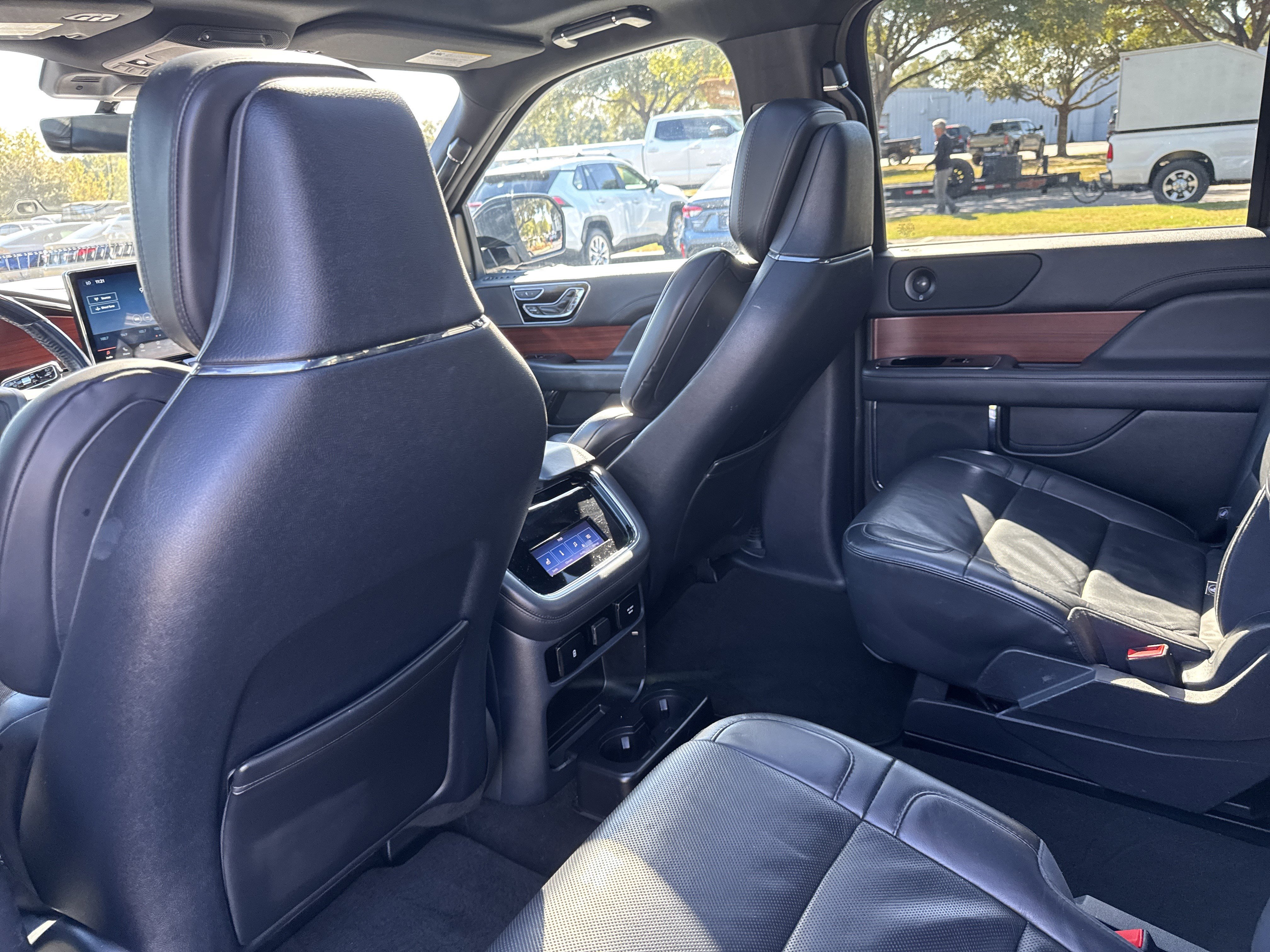 Used 2023 Lincoln Navigator Reserve image 26