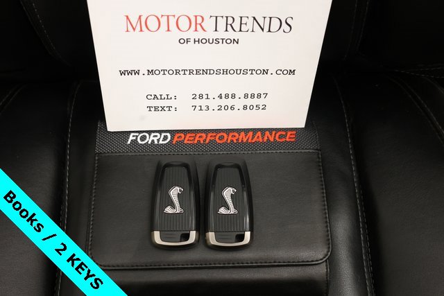 Used 2022 Ford Mustang Shelby GT500 w/ Carbon Fiber Track Pack image 55