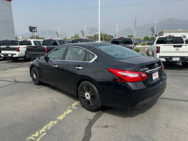 Used 2016 Nissan Altima 2.5 FWD image 8