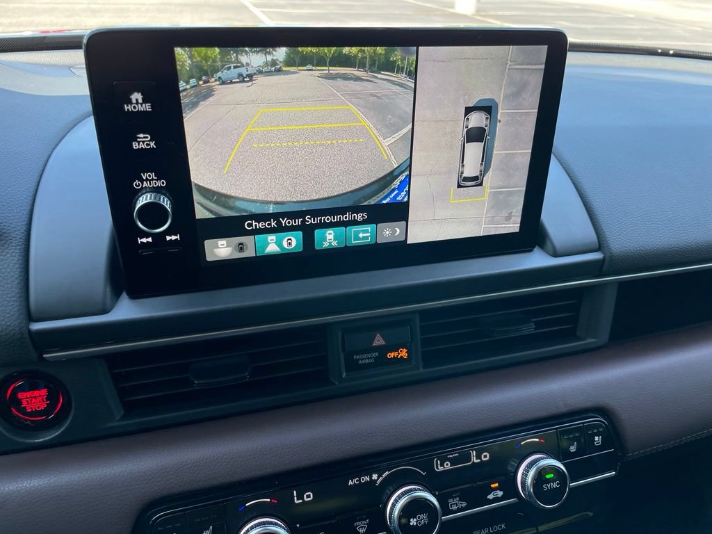 Used 2025 Honda Pilot Elite image 18