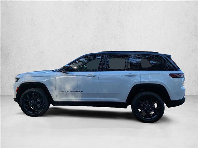 New 2025 Jeep Grand Cherokee Limited image 5