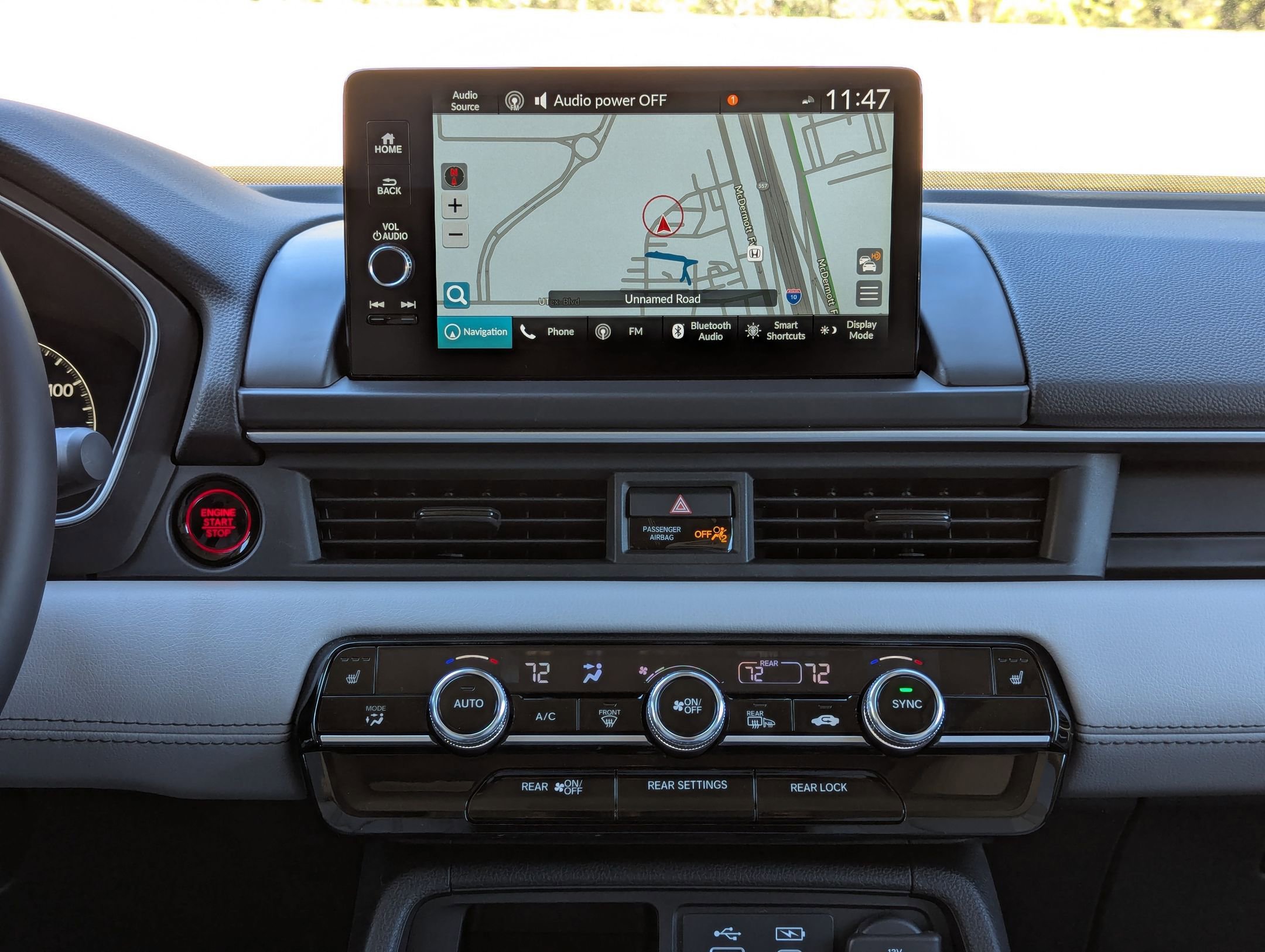 Used 2025 Honda Pilot Touring image 18