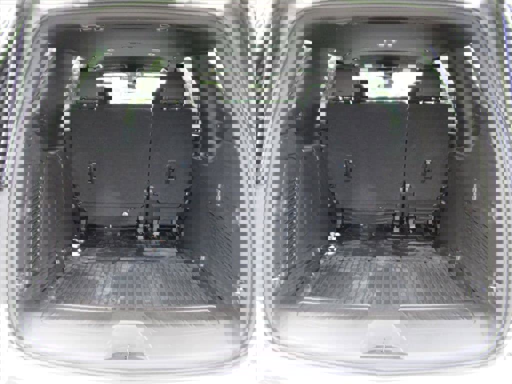 New 2025 Chevrolet Tahoe 4WD image 30