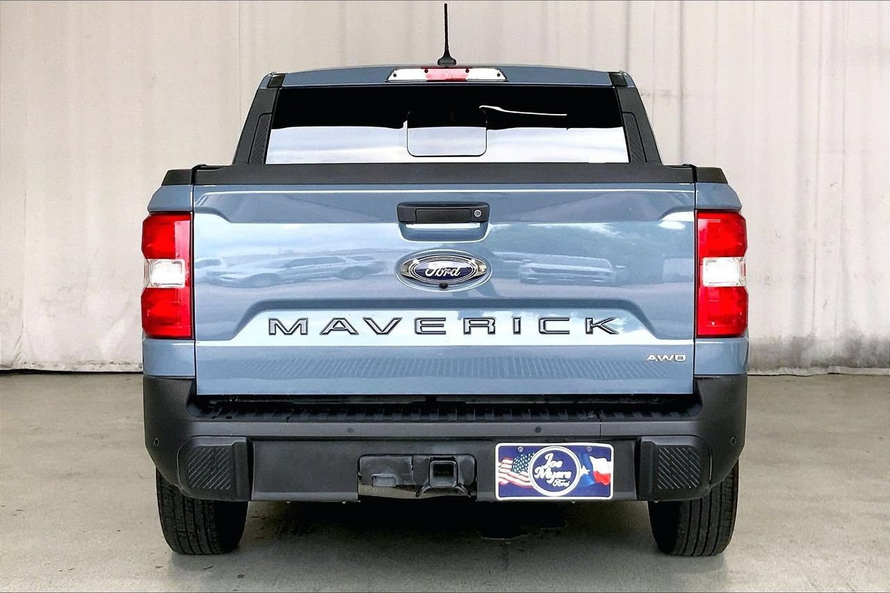 Used 2024 Ford Maverick Lariat AWD/4WD image 3