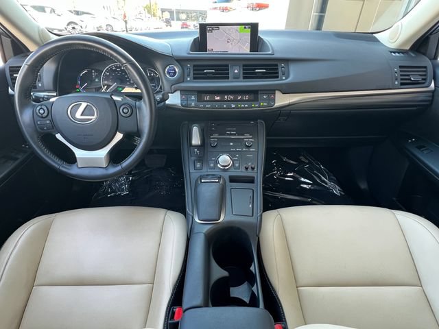Used 2016 Lexus CT 200h w/ Navigation Package FWD image 41