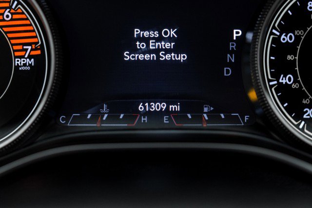 Used 2019 Jeep Cherokee Limited image 18