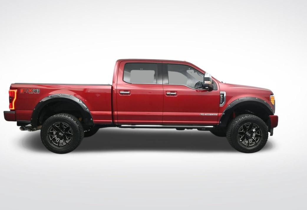 Used 2017 Ford F350 Platinum w/ FX4 Off-Road Package AWD/4WD image 4