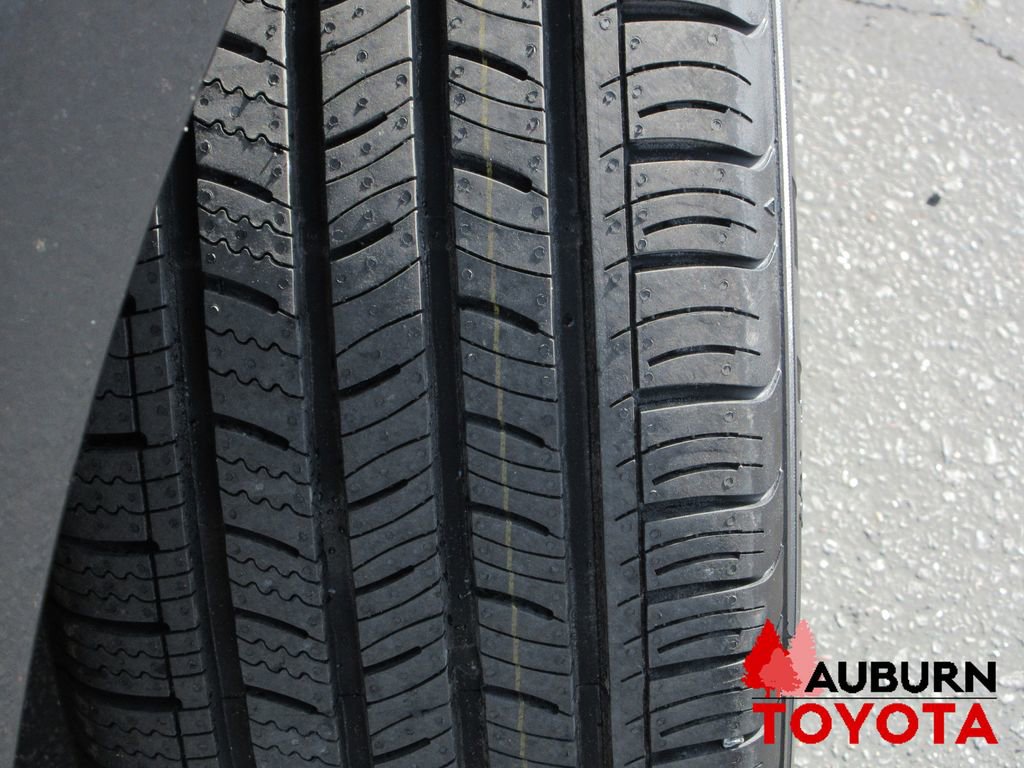 Used 2012 Subaru Forester 2.5X Limited image 4