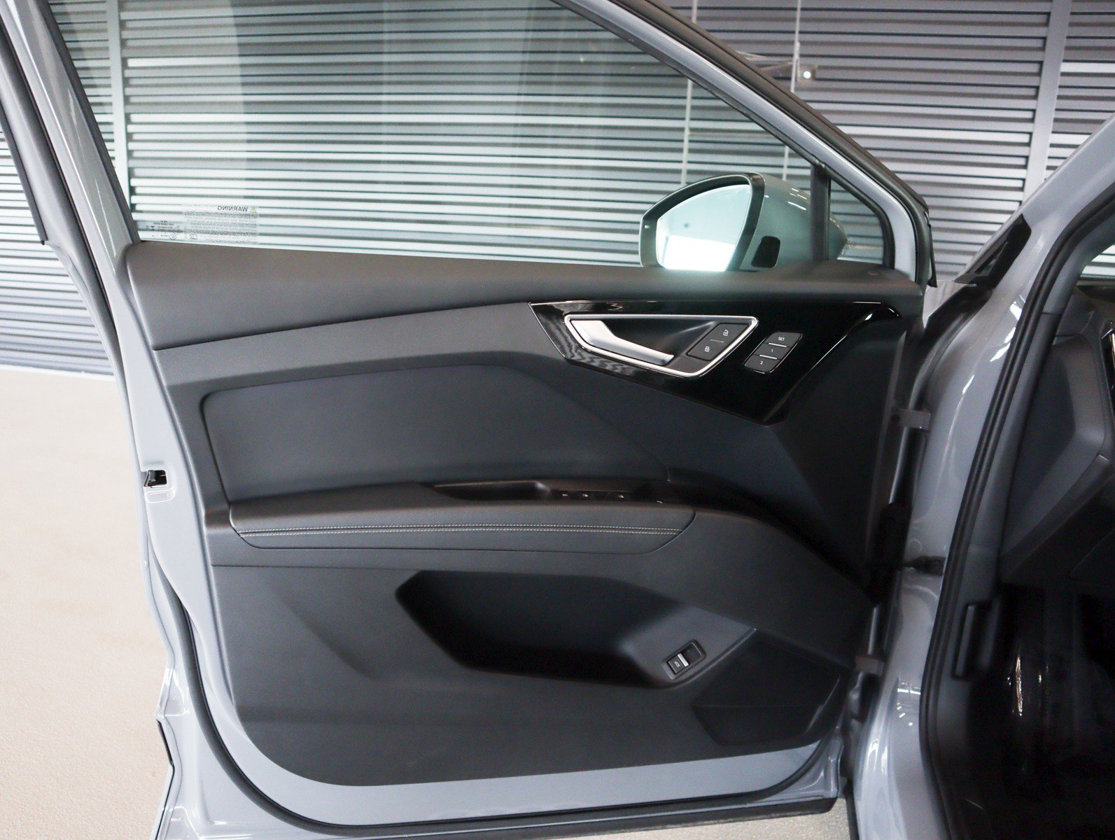 Used 2023 Audi Q4 e-tron Prestige w/ Black Optic Package image 21