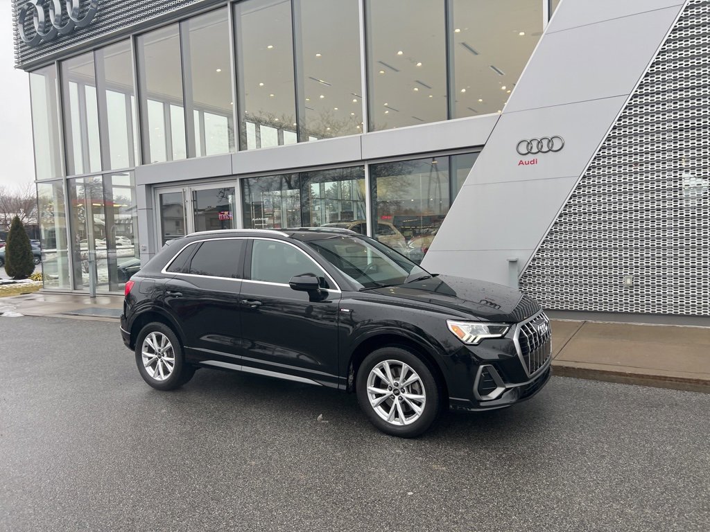 Used 2023 Audi Q3 2.0T Premium image 11