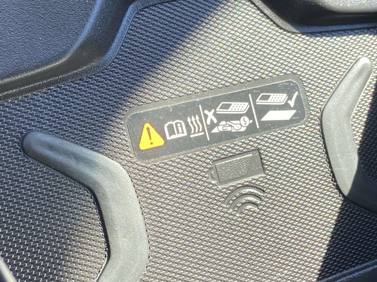 Used 2022 Chevrolet Colorado Z71 image 11