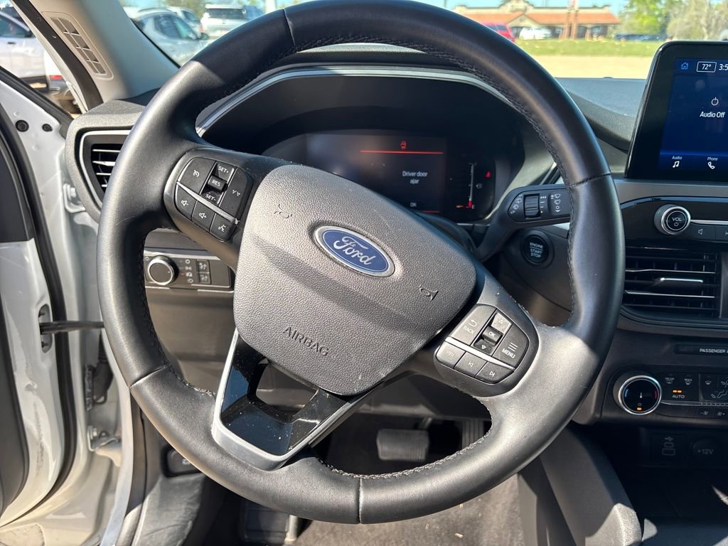 Used 2024 Ford Escape Active image 14