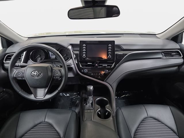 Certified 2023 Toyota Camry SE image 9