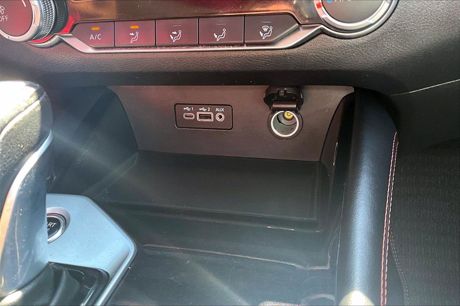Used 2024 Nissan Altima 2.5 SR FWD image 15