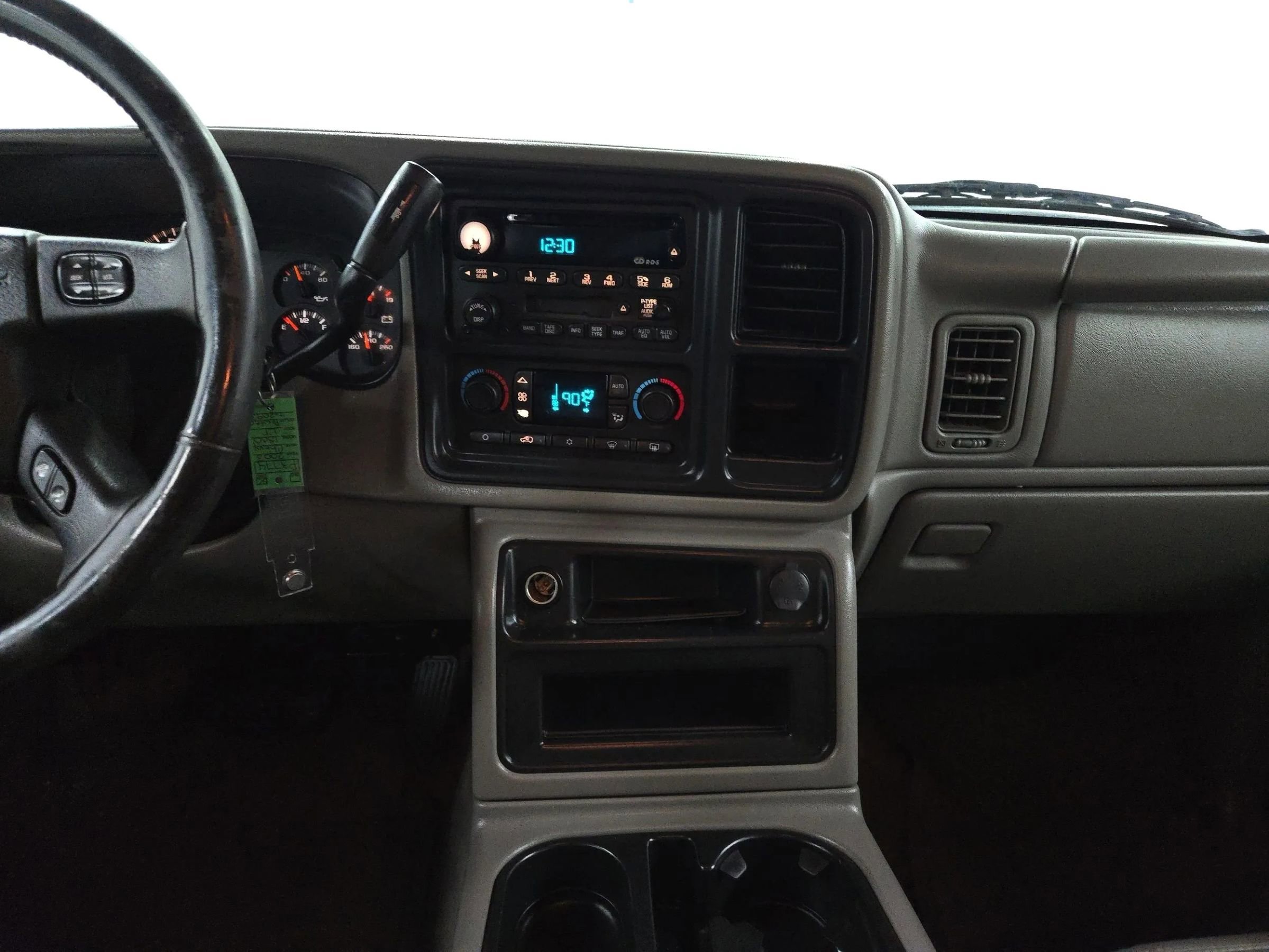 Used 2003 Chevrolet Silverado 1500 LT RWD image 13