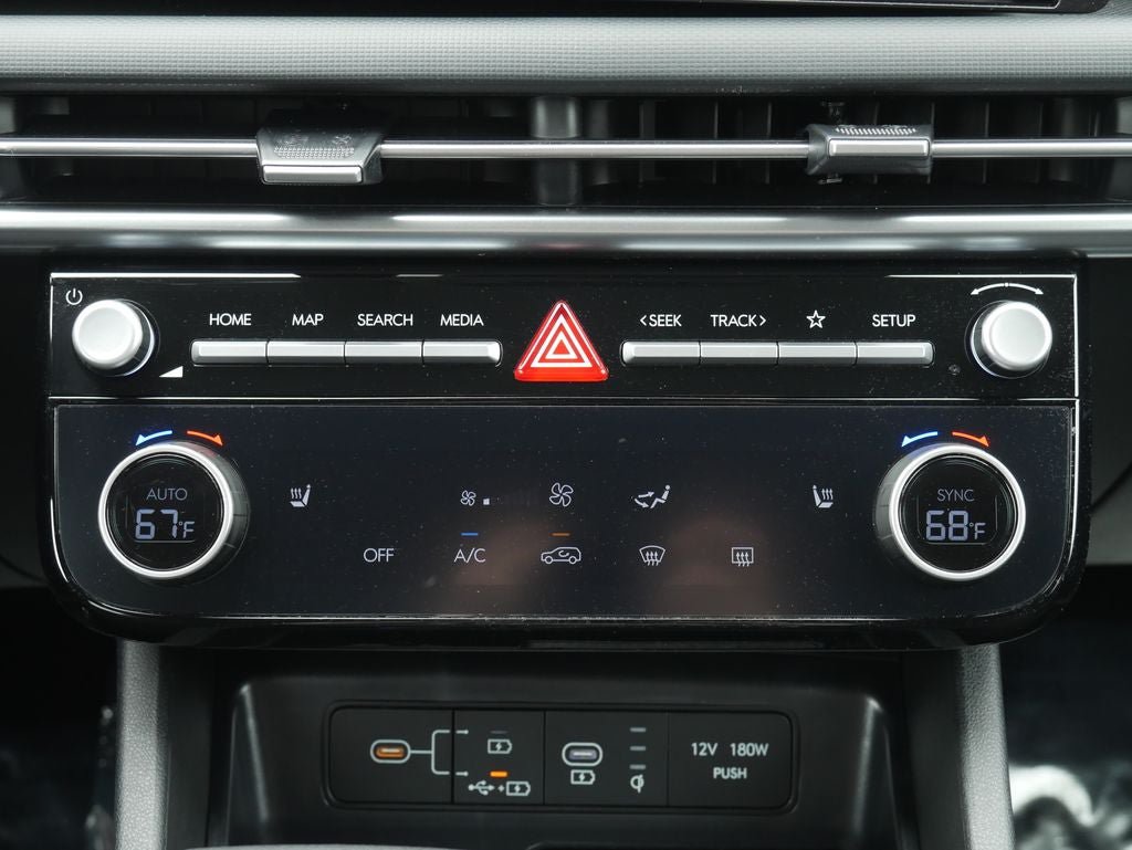 Used 2025 Hyundai Tucson SEL FWD image 42