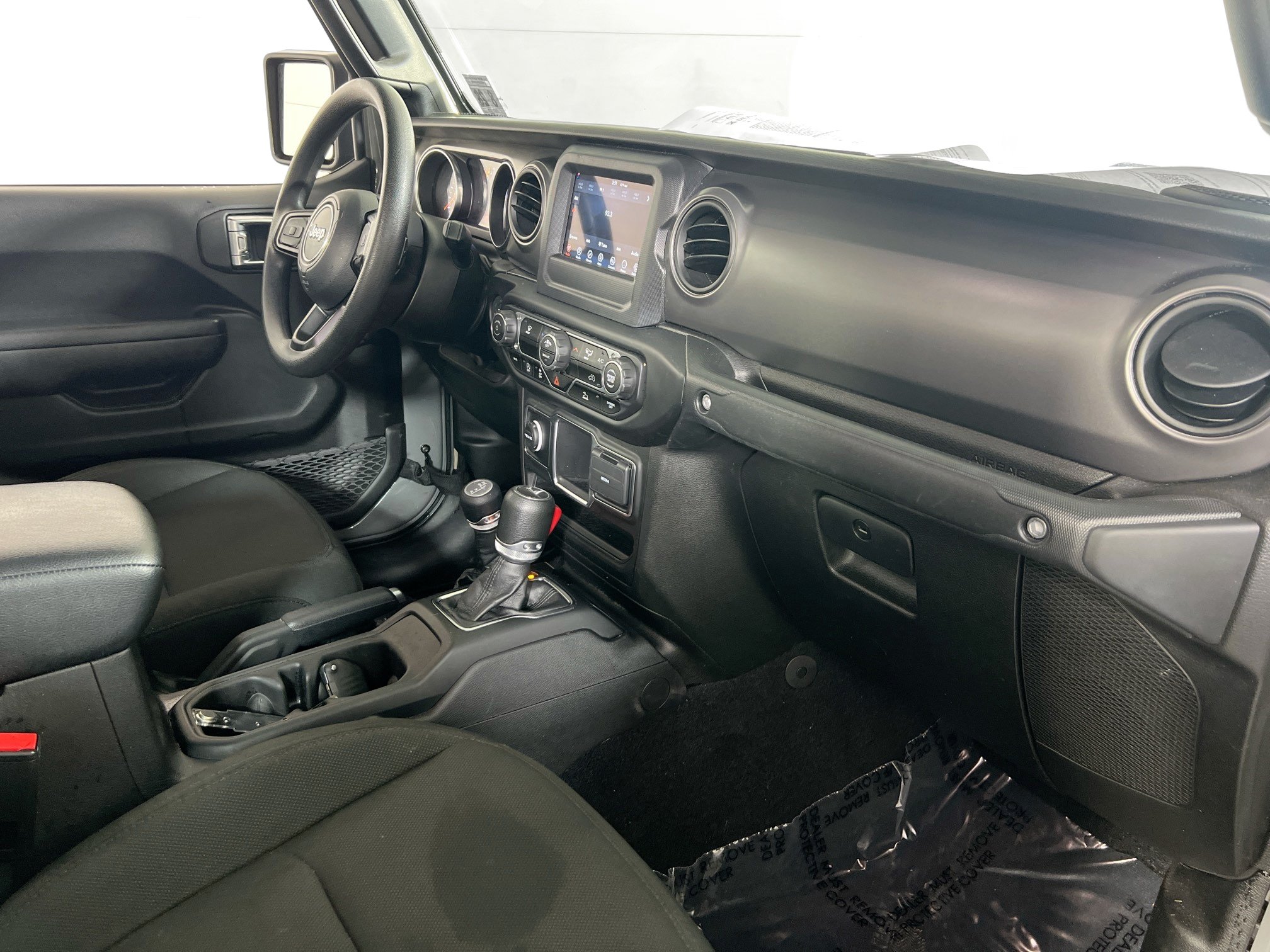 Used 2023 Jeep Gladiator Sport w/ Trailer Tow Package AWD/4WD image 26