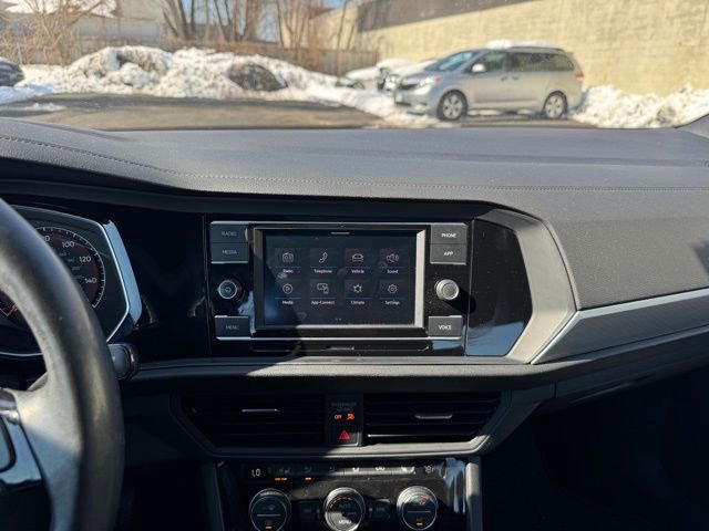 Used 2020 Volkswagen Jetta R-Line w/ R-Line Cold Weather Package image 20