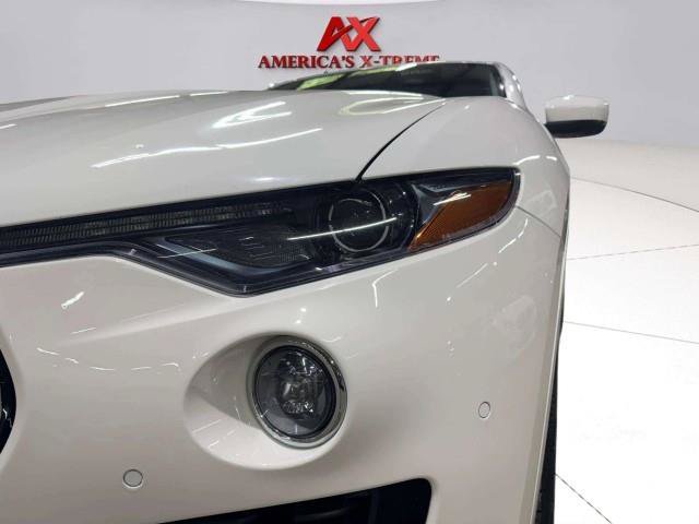 Used 2017 Maserati Levante S AWD/4WD image 58