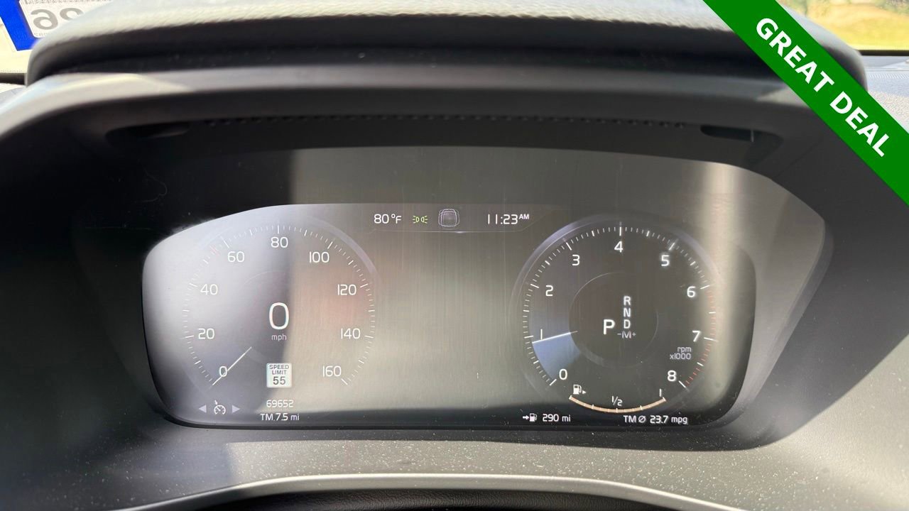 Used 2019 Volvo XC40 T5 Momentum AWD/4WD image 19