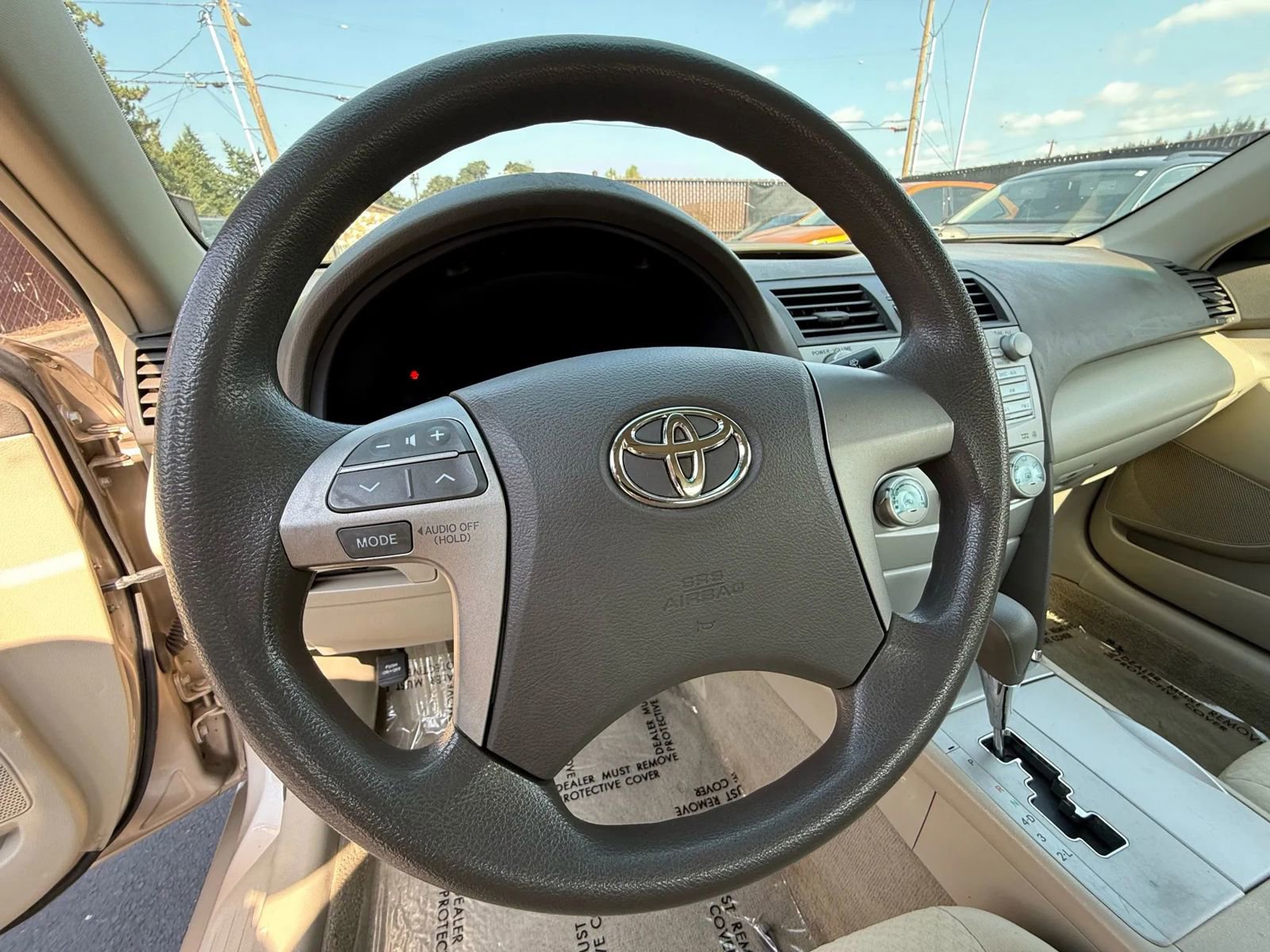 Used 2009 Toyota Camry LE image 19