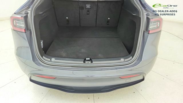 Used 2023 Tesla Model Y Performance AWD/4WD image 14