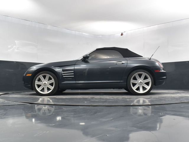 Used 2008 Chrysler Crossfire Limited image 42