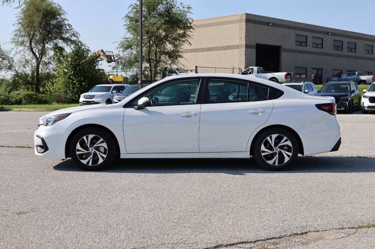 Used 2025 Subaru Legacy Premium w/ Popular Package #1 AWD/4WD image 8