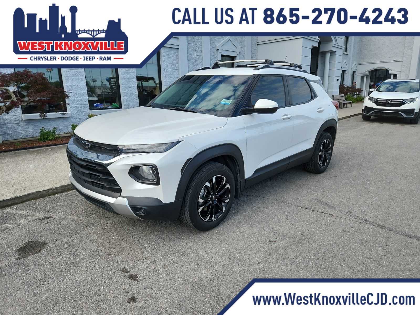 Used 2021 Chevrolet TrailBlazer LT w/ Convenience Package AWD/4WD image 1