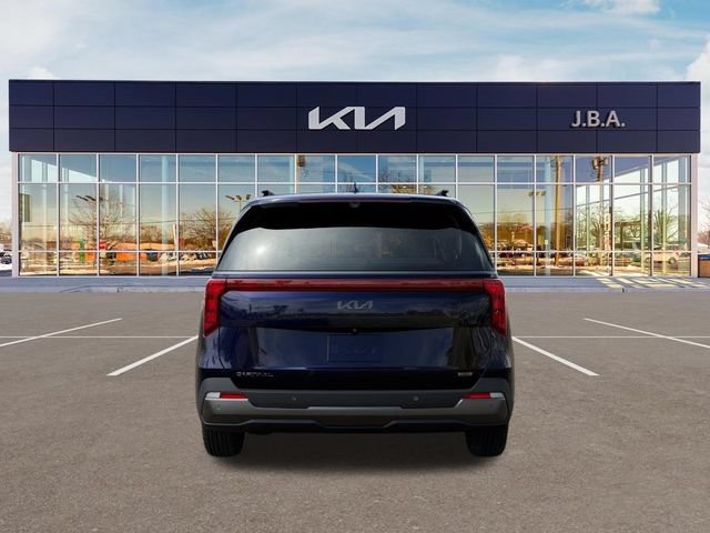 New 2027 Kia Carnival EX FWD image 5