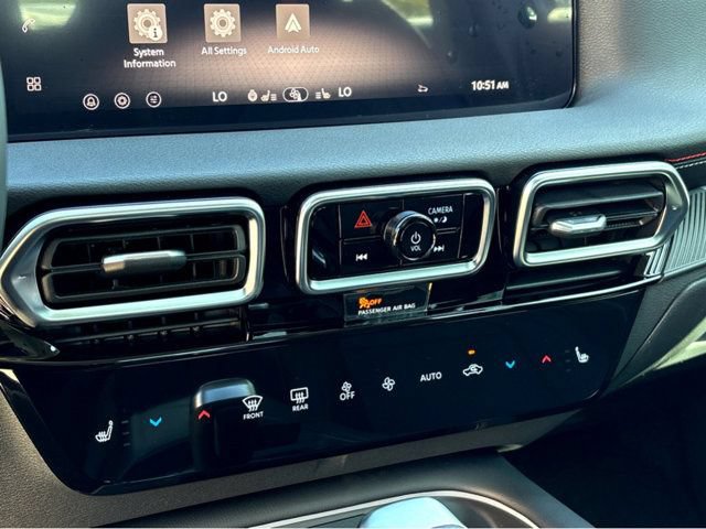 New 2026 Nissan Sentra SR w/ SR Premium Package FWD image 7