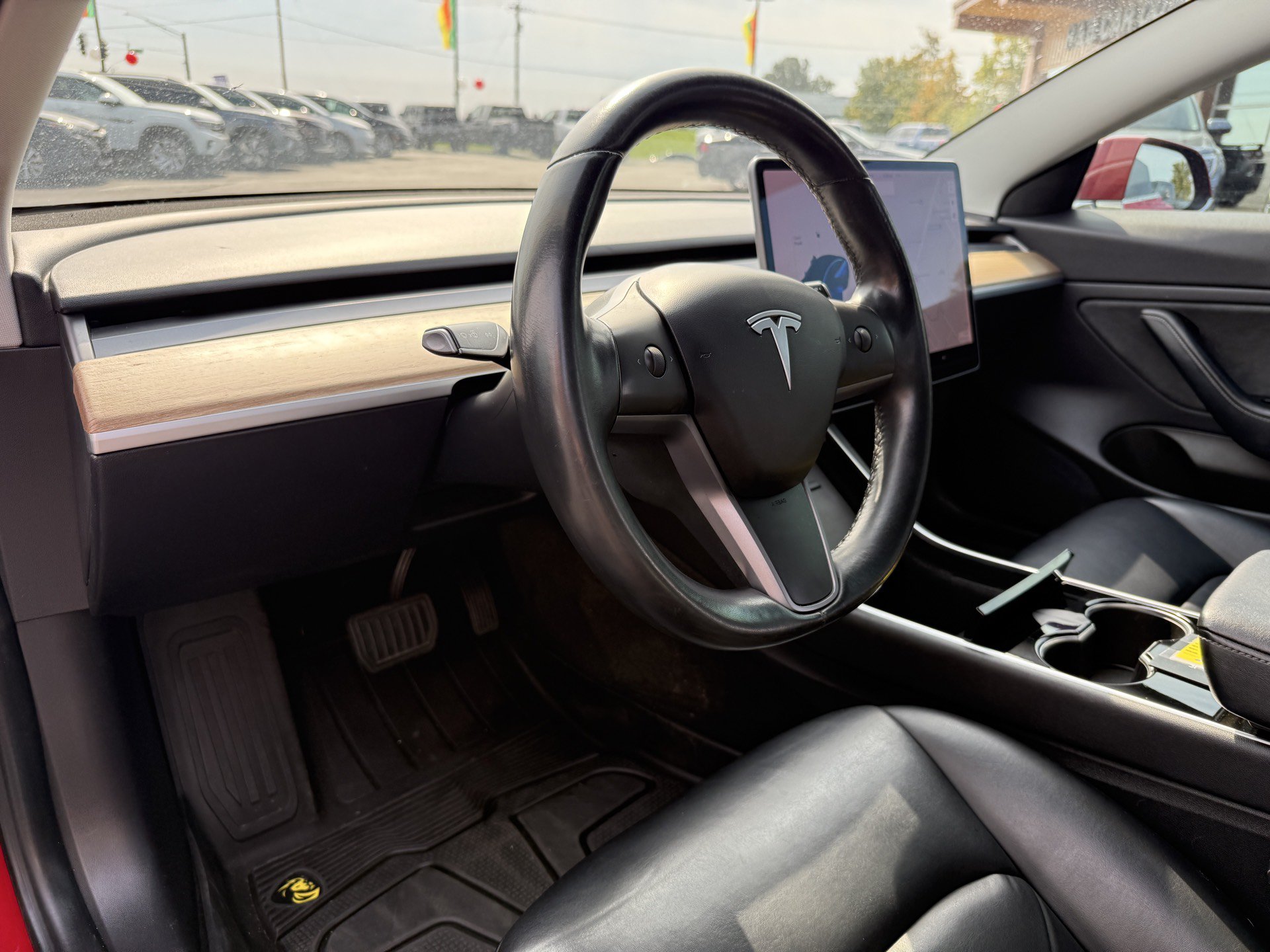 Used 2019 Tesla Model 3 Standard Range Plus RWD image 18