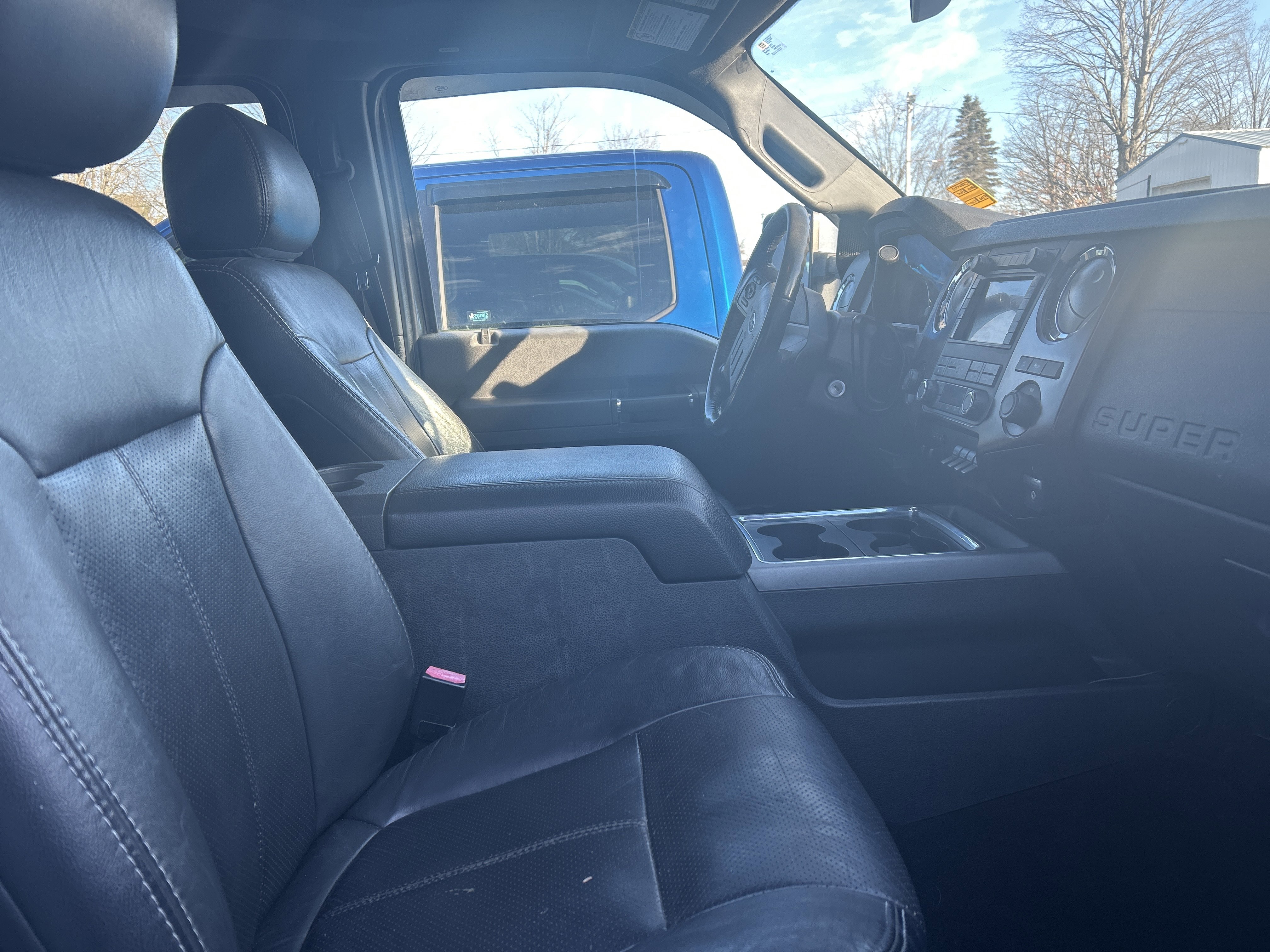 Used 2012 Ford F350 Lariat w/ Lariat Ultimate Pkg image 6