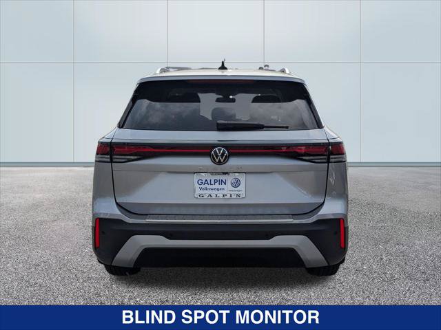 Certified 2025 Volkswagen Tiguan S FWD image 4