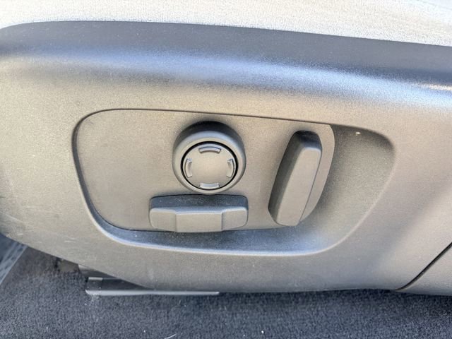 Used 2020 Land Rover Range Rover Evoque SE image 7