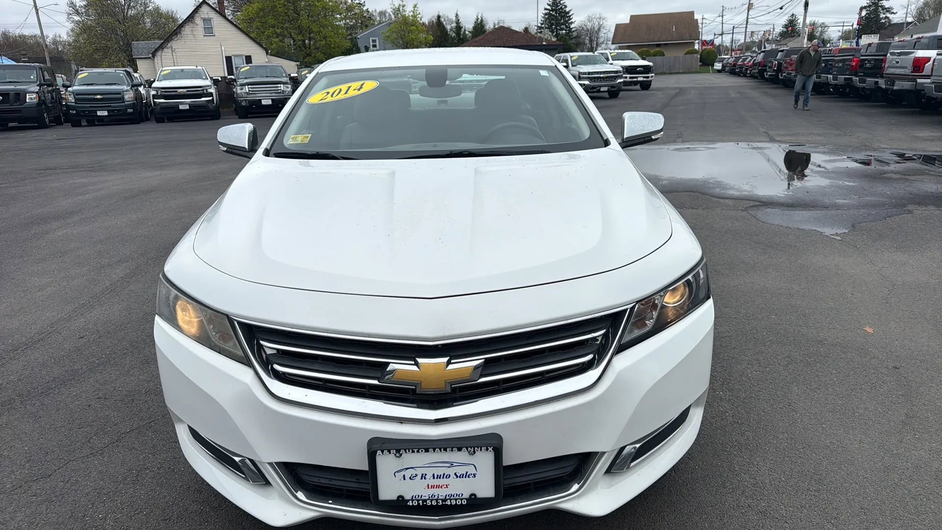 Used 2014 Chevrolet Impala LT FWD image 2