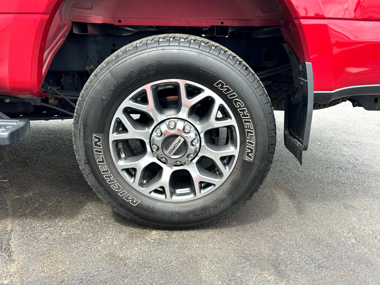 Used 2021 Ford F250 Lariat w/ FX4 Off-Road Package image 20