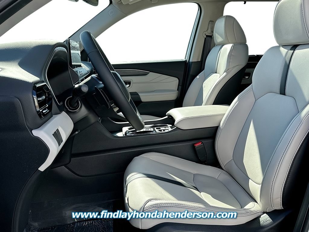 New 2026 Honda Pilot Touring image 13