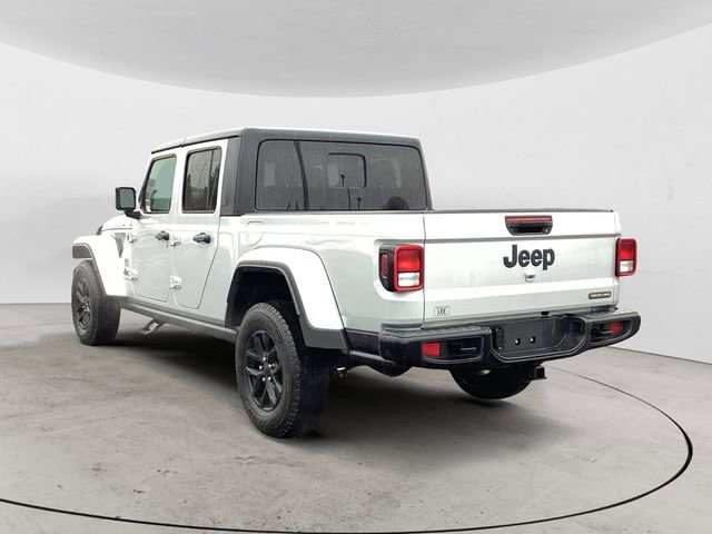 Certified 2023 Jeep Gladiator Sport S image 3