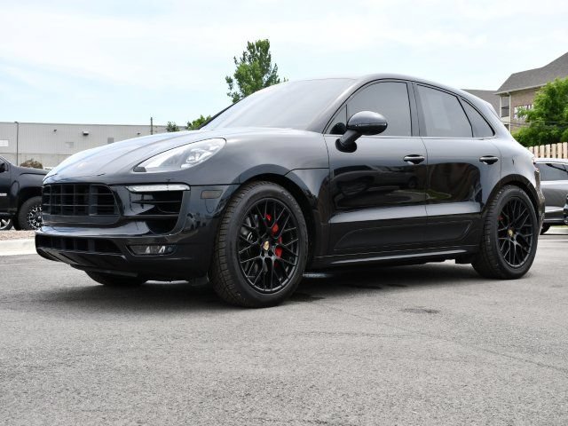 Used 2017 Porsche Macan GTS AWD/4WD image 3