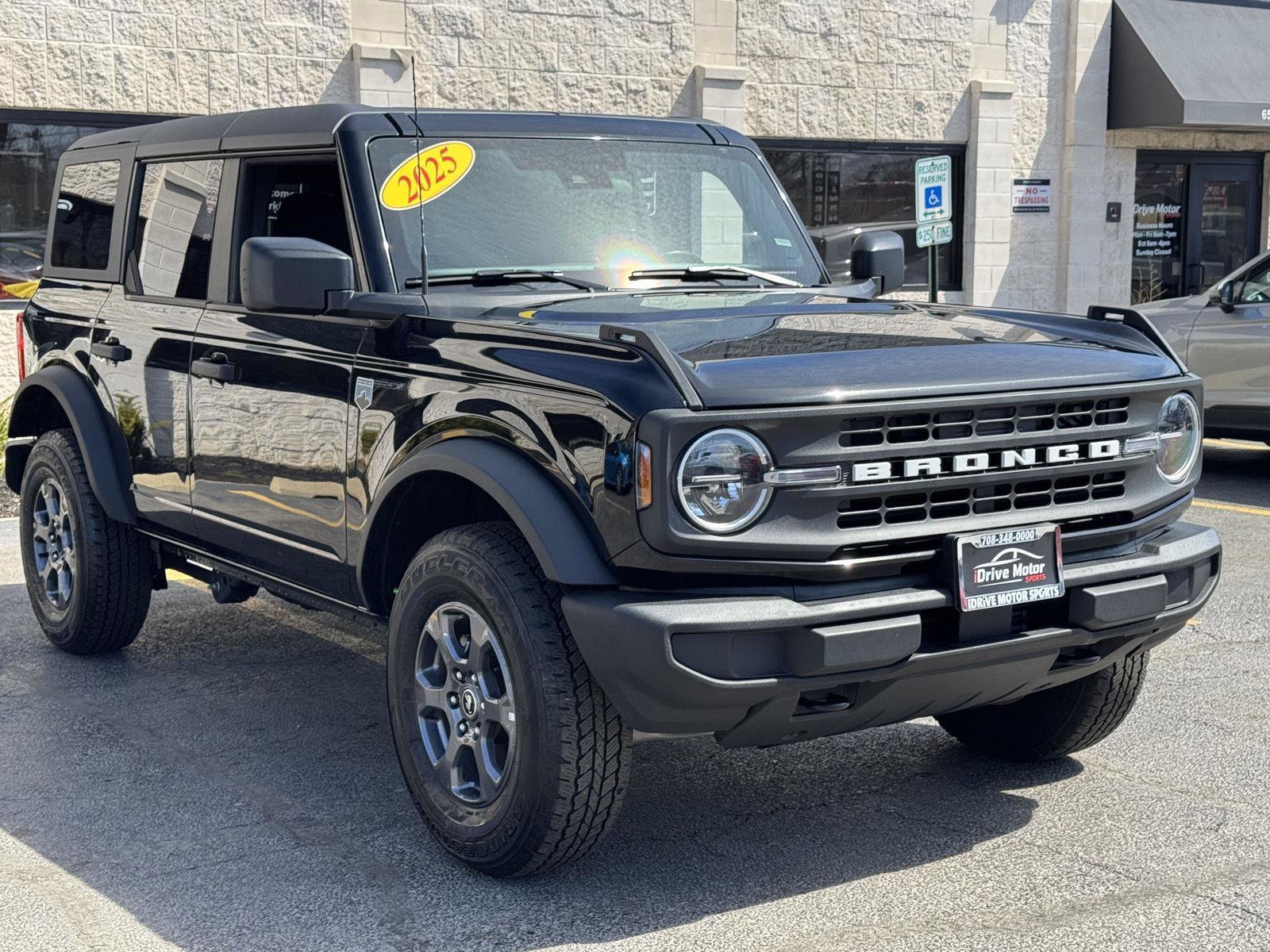 Used 2025 Ford Bronco Big Bend image 12
